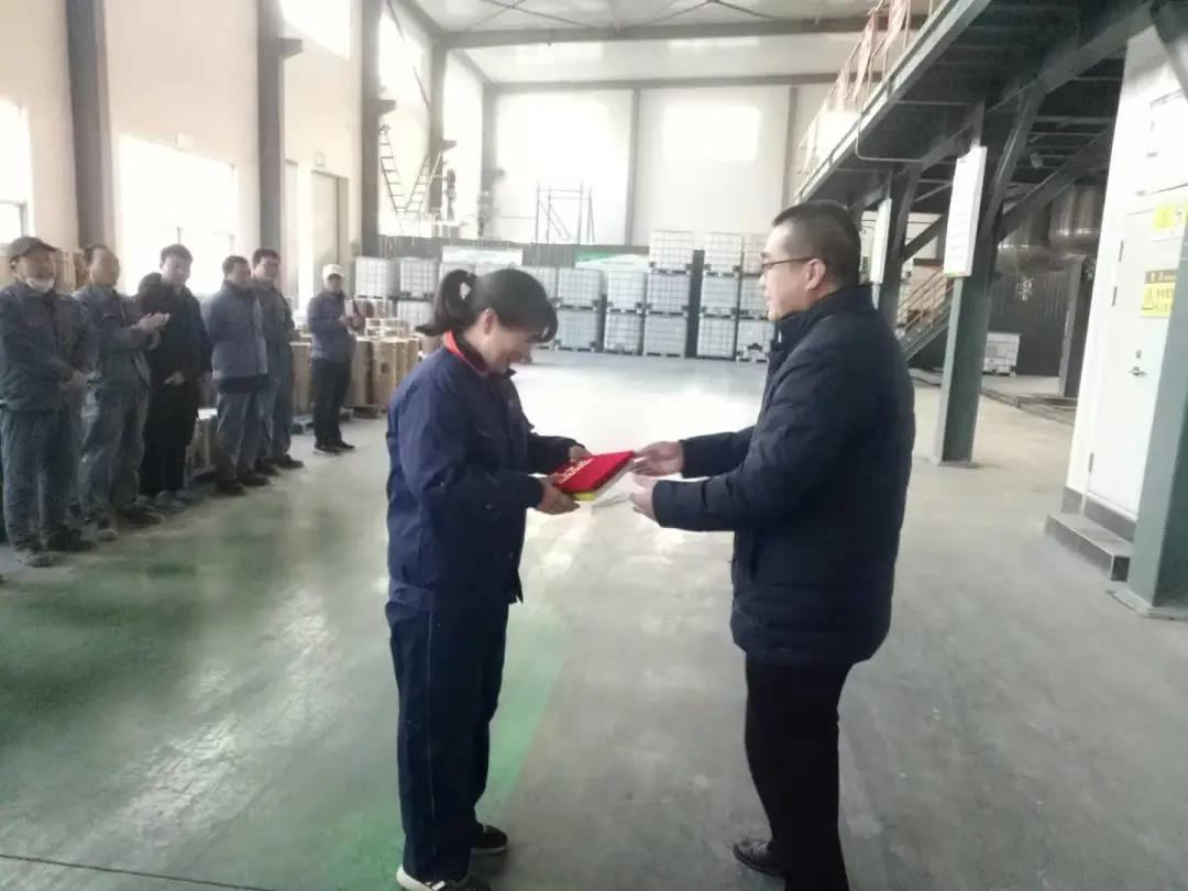 石墨聚苯板,真石漆涂料,保温一体化